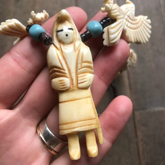 Bone carved Kachina necklace - Picture 7 of 9